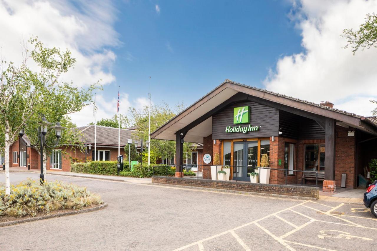 Holiday Inn Guildford By Ihg Ngoại thất bức ảnh