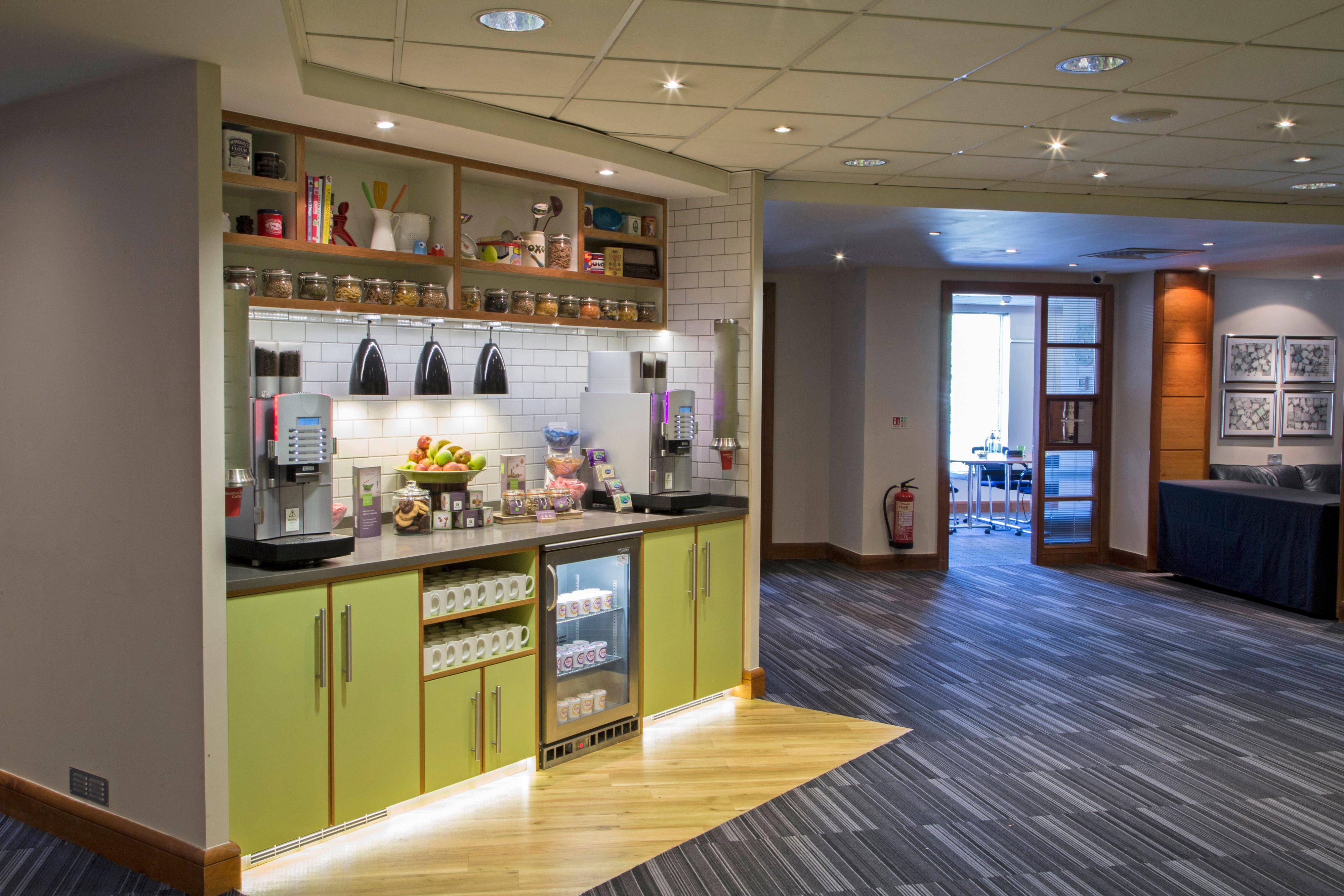 Holiday Inn Guildford By Ihg Ngoại thất bức ảnh